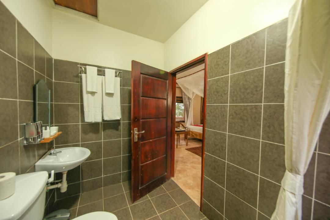 Pakuba Safari Lodge Nwoya 外观 照片
